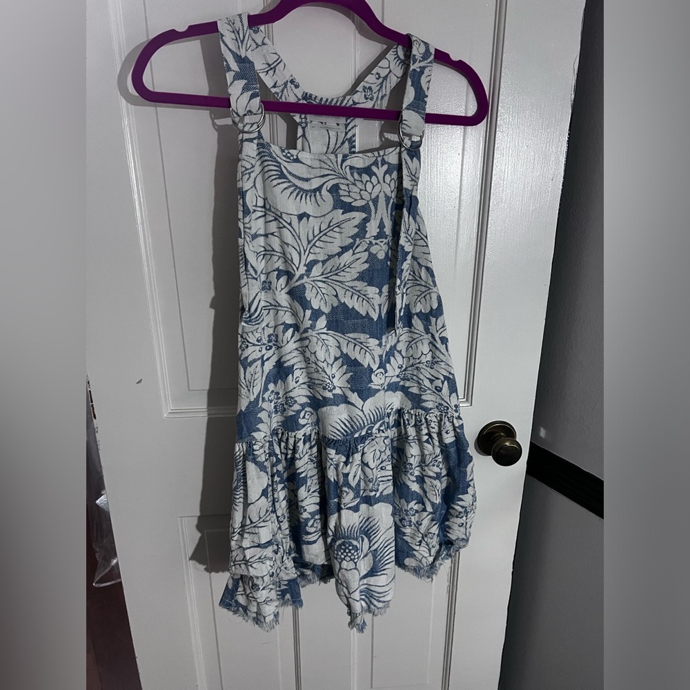 Urban outfitters blue floral dress/ size S